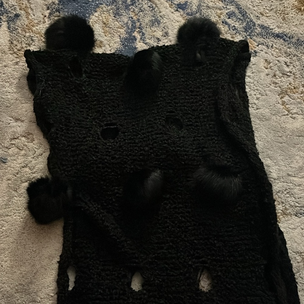 Wool and Rabbit Fur Scarf - Picture 5 of 8